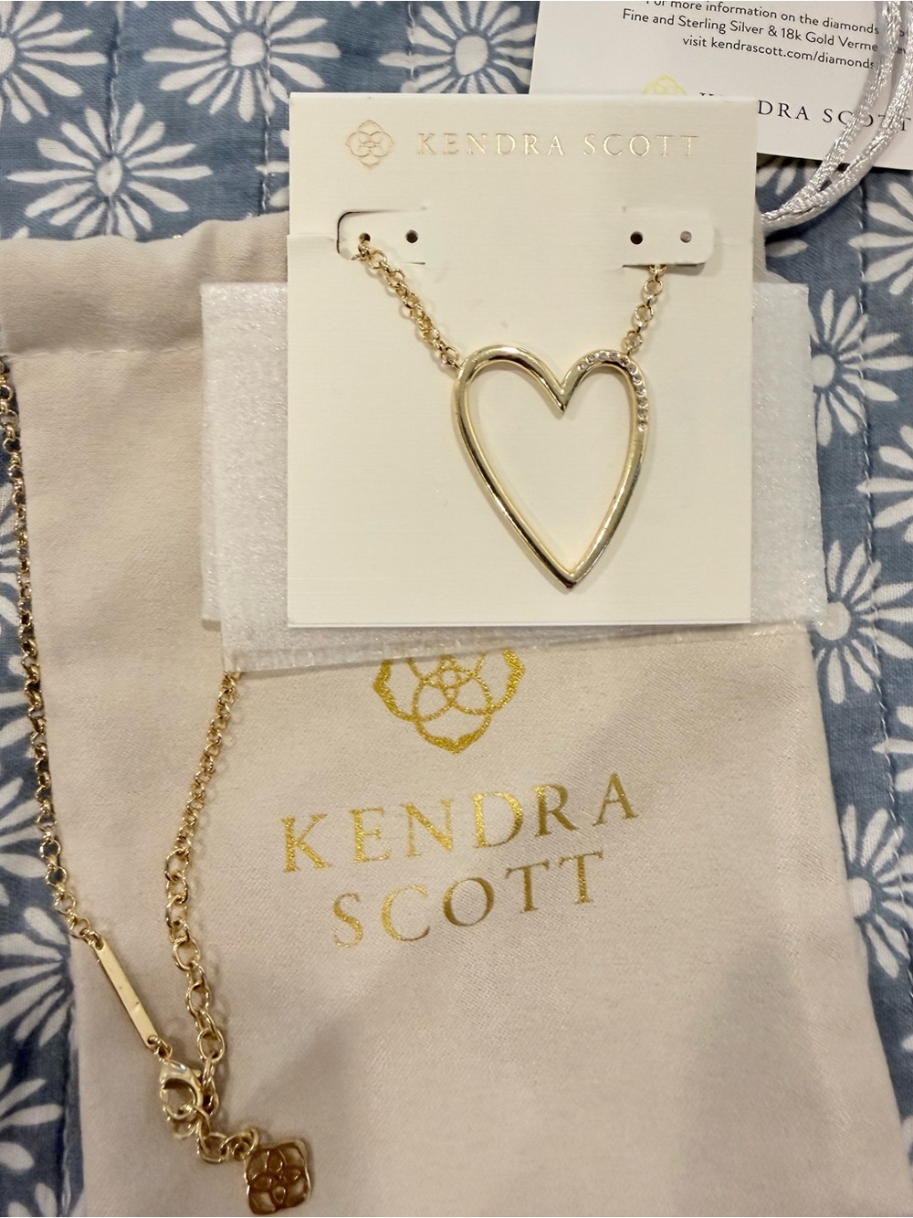 Kendra Scott Ansley Open Heart Pendant Necklace - Gold, GUC!